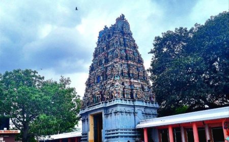 झारखंड महादेव मंदिर, जयपुर – इतिहास, महत्व और सम्पूर्ण जानकारी झारखंड महादेव मंदिर: जयपुर की आस्था और प्राकृतिक सौंदर्य का अद्भुत संगम